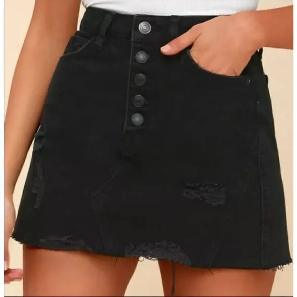 We the free free people womens Sz 24 black Distressed jean skirt